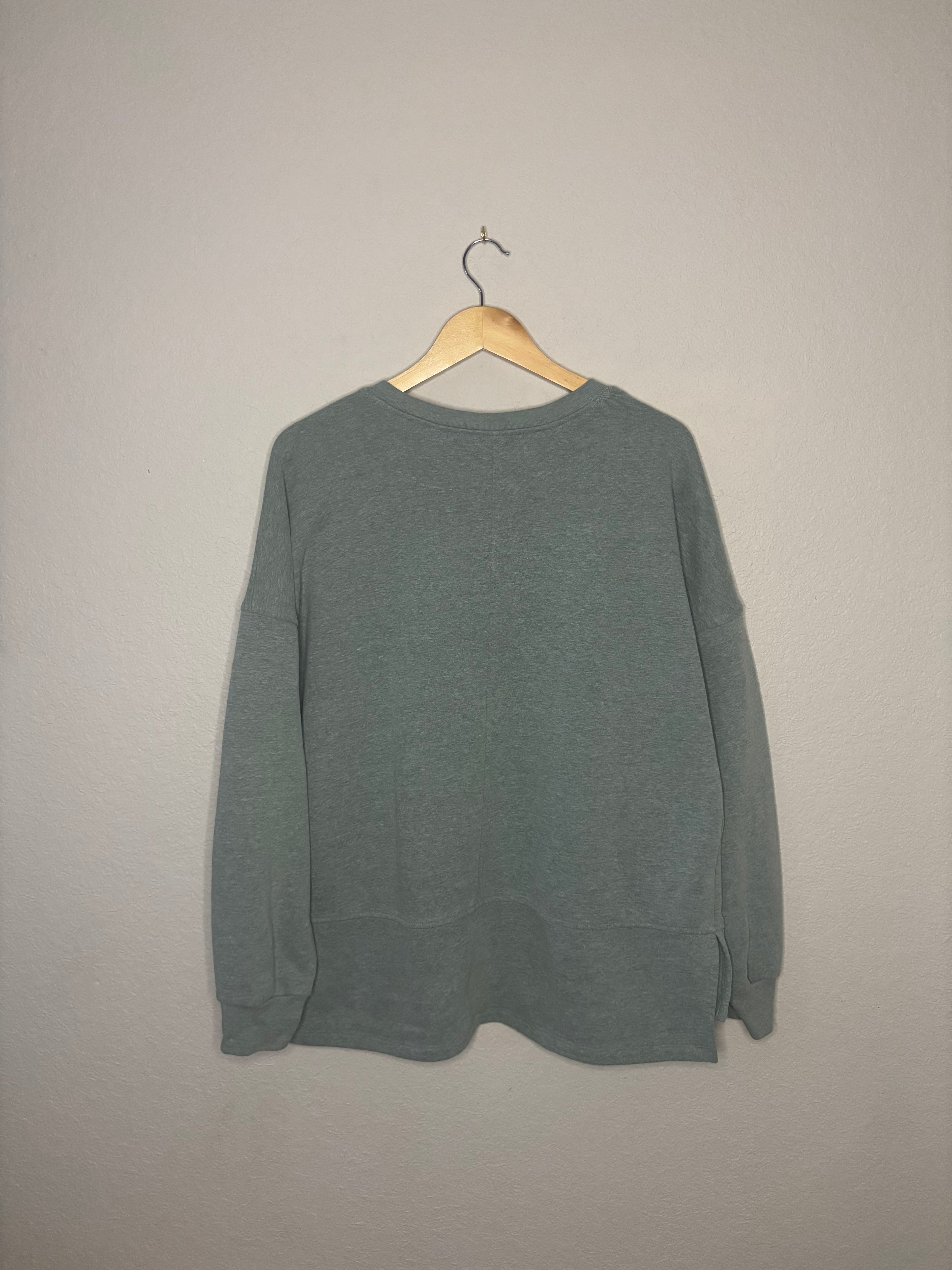 Soft Sage Crewneck · Women's Large