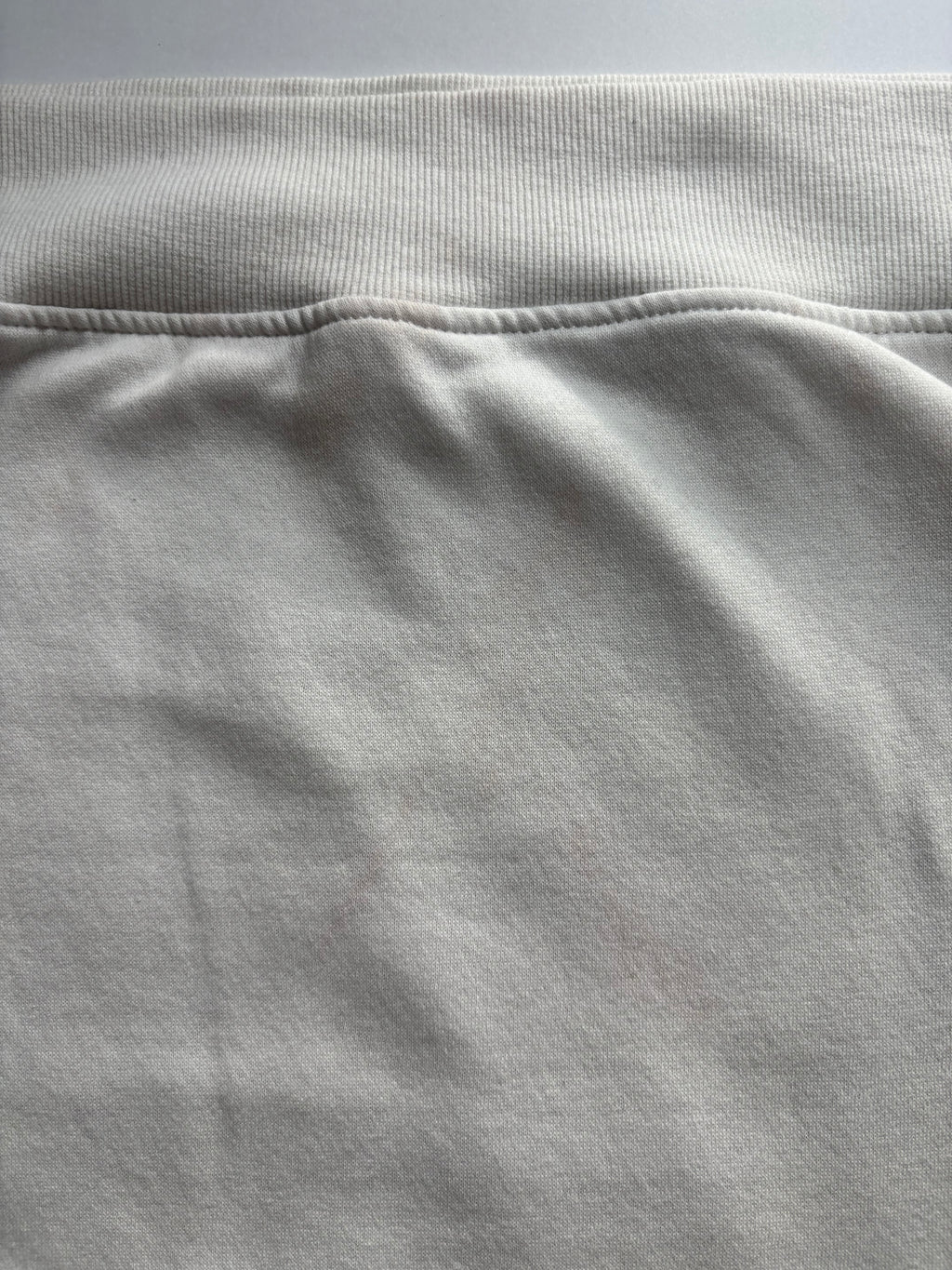 Yale University Varsity Crewneck • Unisex Large