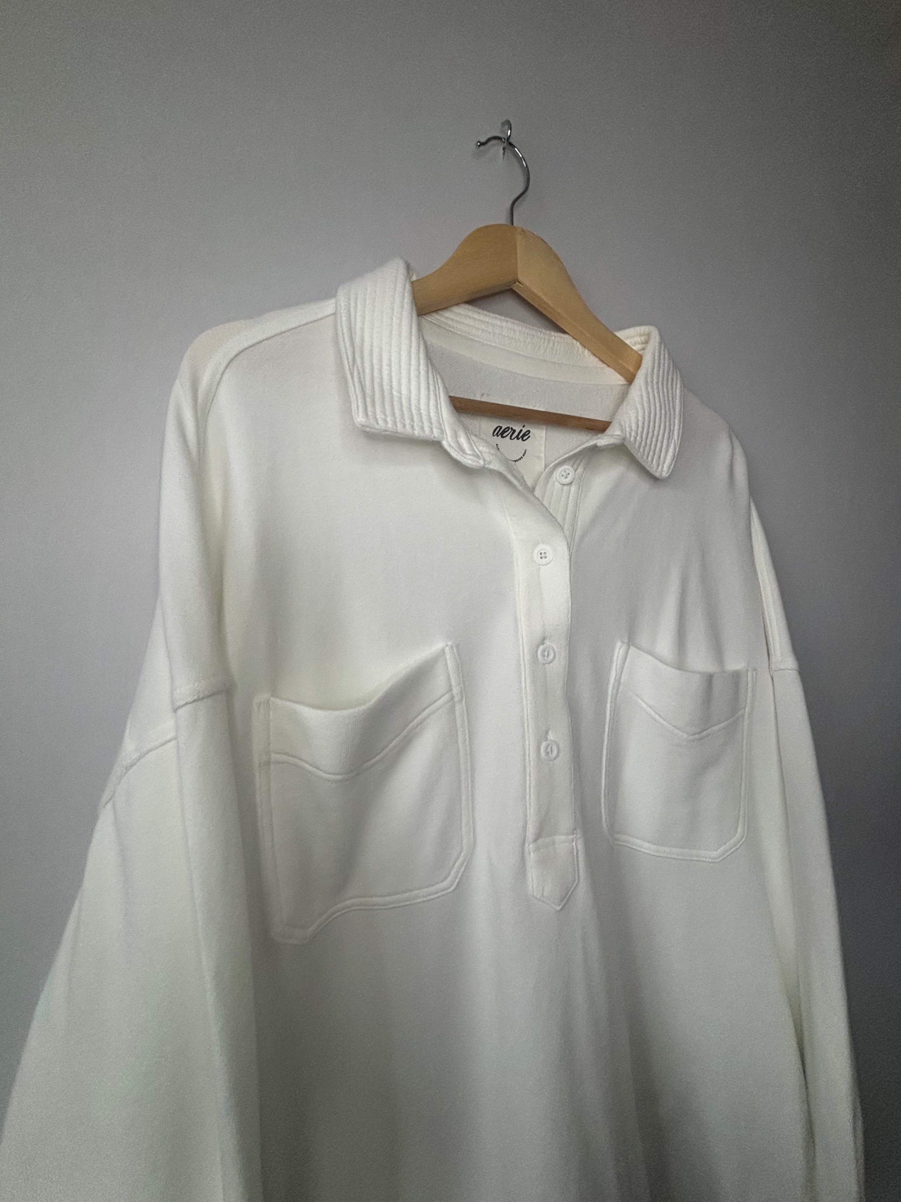 Aerie White Pullover Shirt • Women’s XL