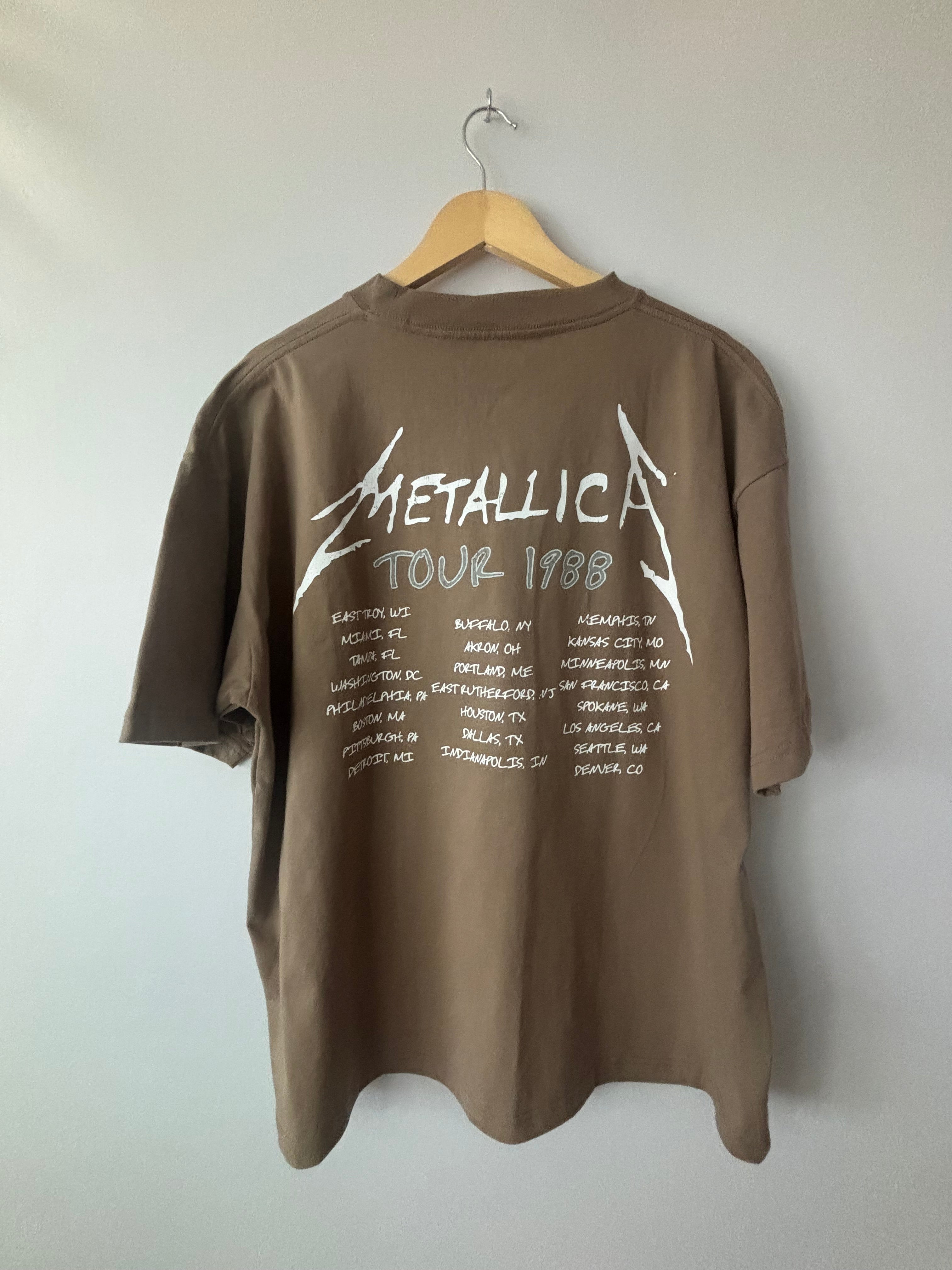 Metallica Tour 1988 Graphic T-Shirt • Unisex XL