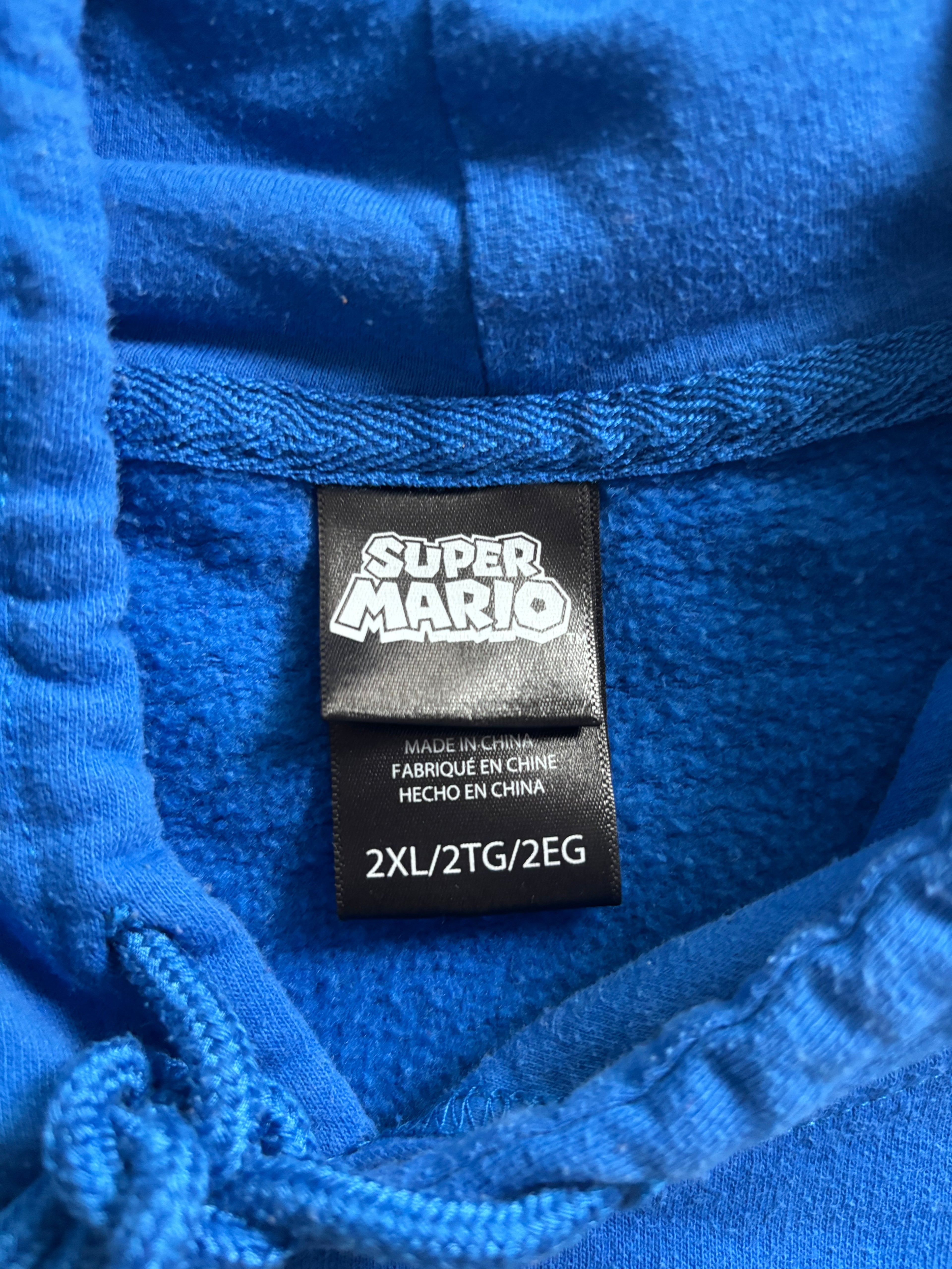 Super Mario Graphic Hoodie · Unisex 2XL