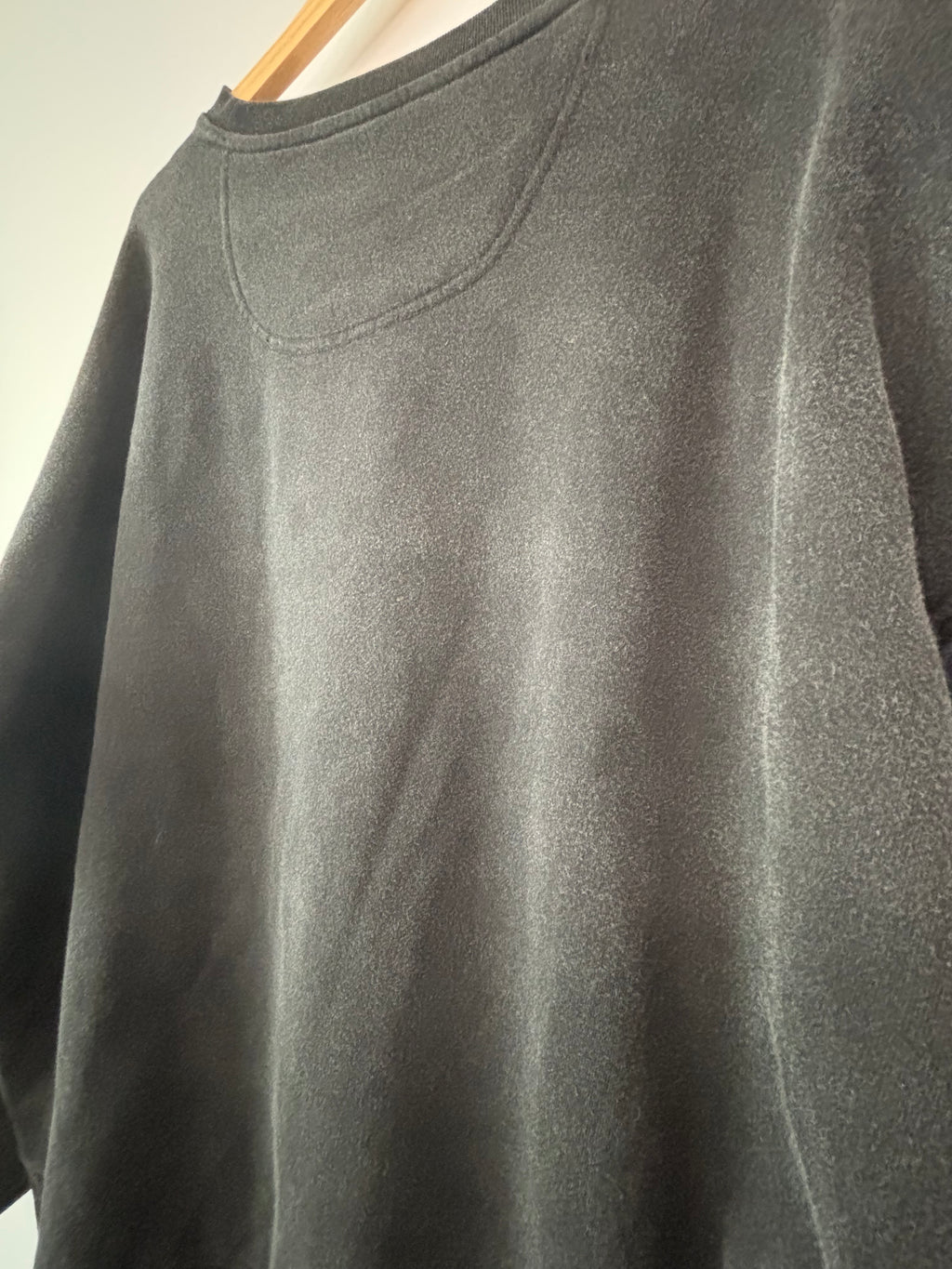 Classic Tongue Graphic Crewneck Sweatshirt · Oversized XXL