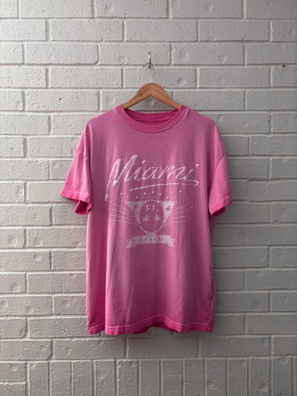 Abercrombie Miami Tee · Unisex XL