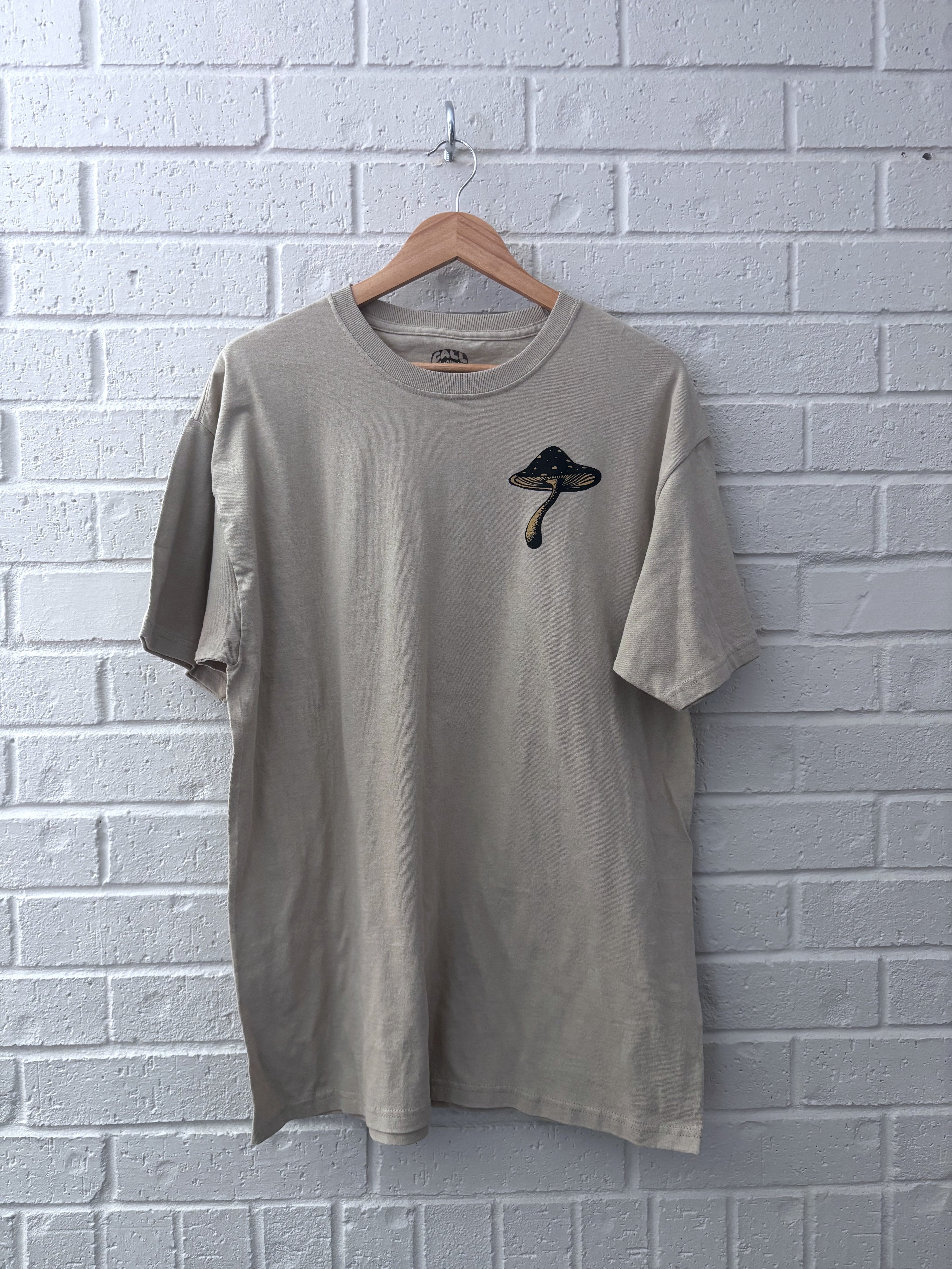 Call Your Mother Mushroom Tee · Unisex L
