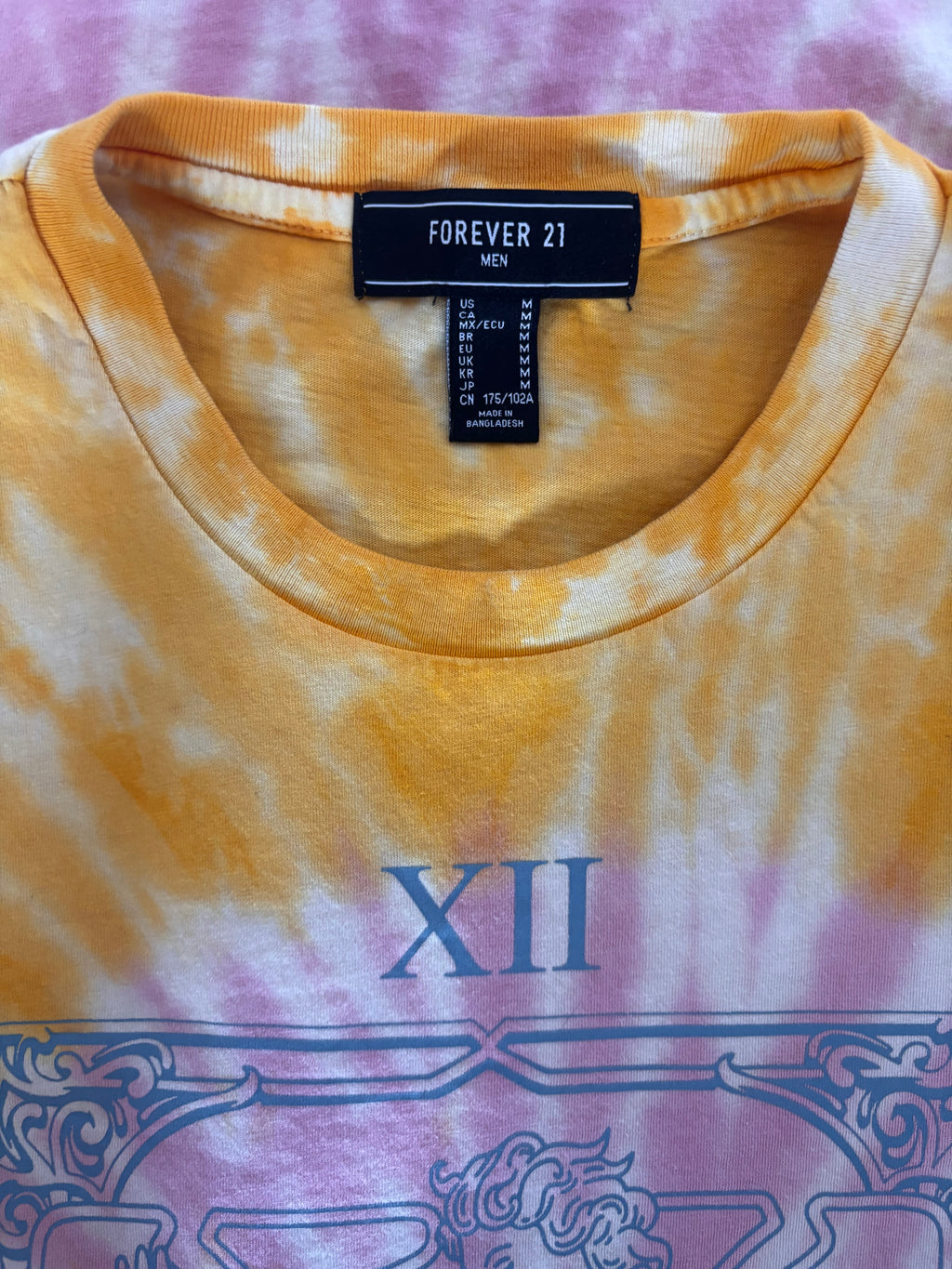Forever 21 Ascending Soul Tee · Unisex M