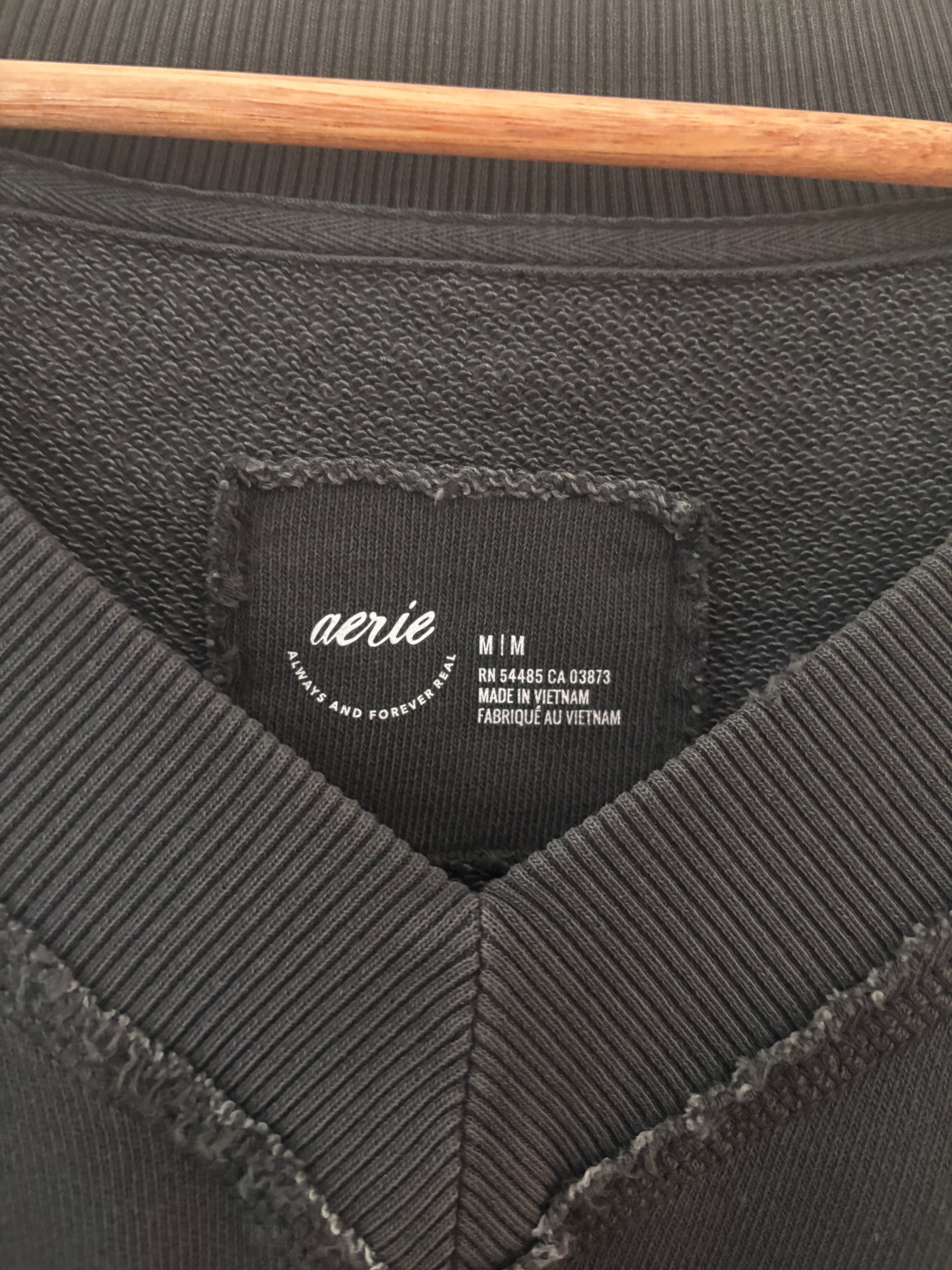 Aerie Oversized Sweatshirt · Women's Oversized M