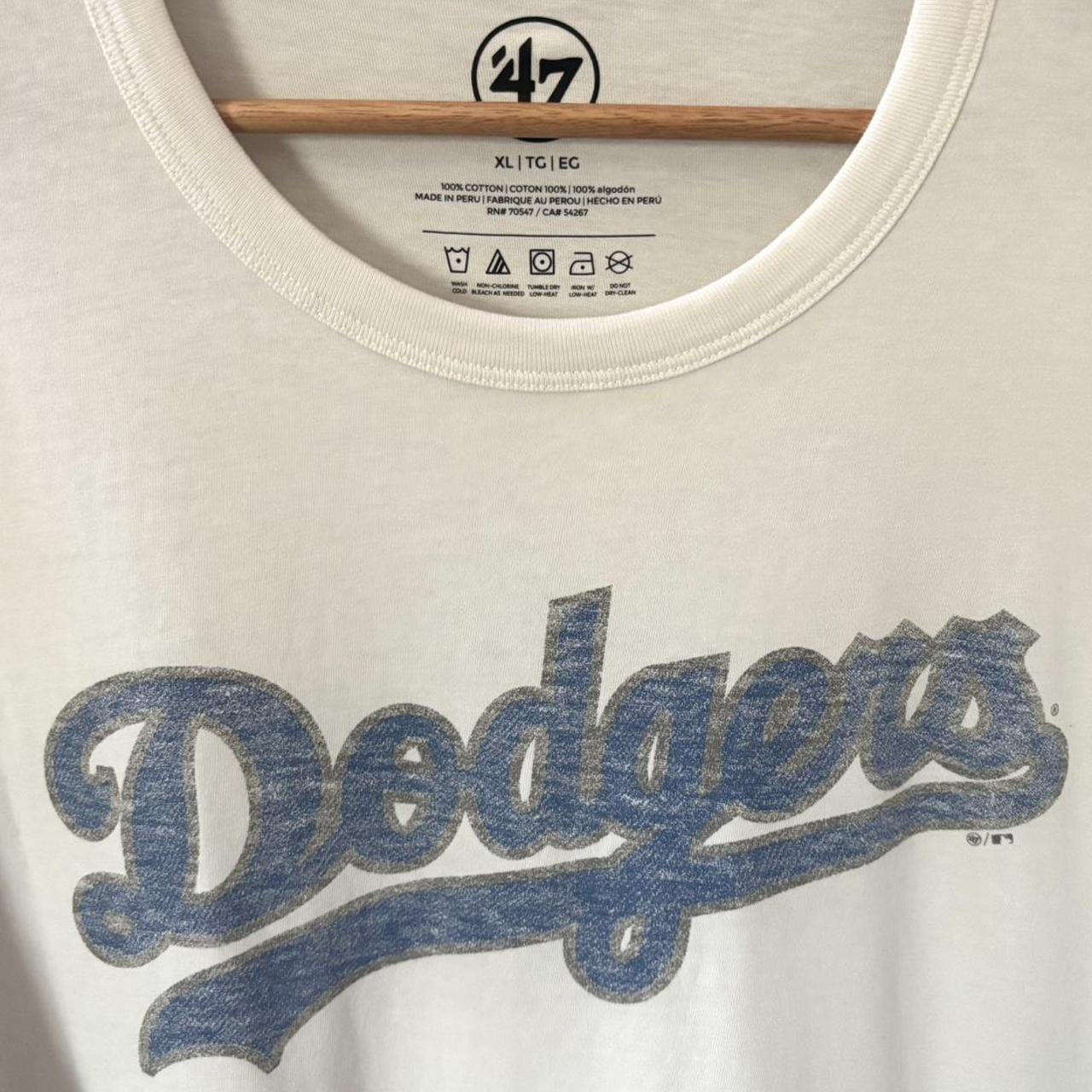 Dodgers Script Ringer Tee · Unisex XL